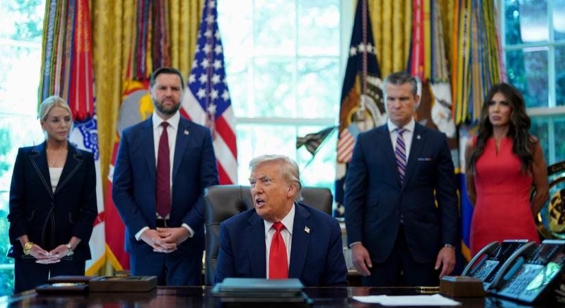 Trump kedd óta eltűnt, az USA alelnöke kész átvenni az ország irányítását
