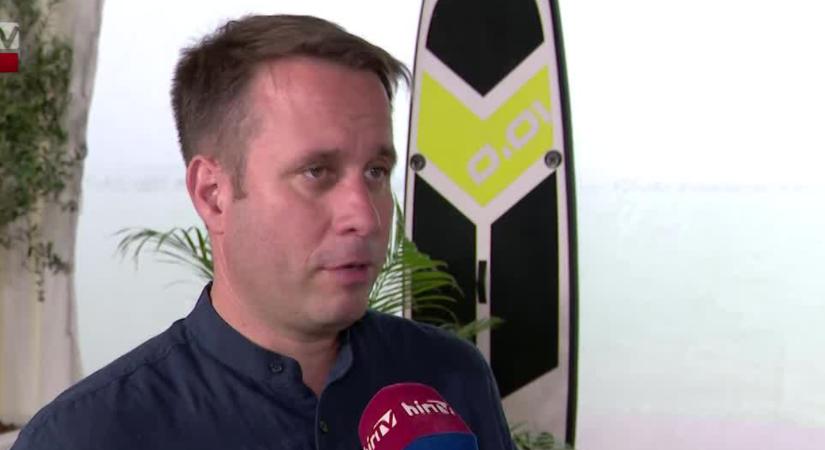 Dálnoki Áron megfutamodott, amikor a TISZA-adóról kérdezték  videó