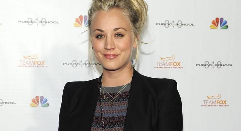 Ő az Agymenők Pennyjének sármos vőlegénye: Kaley Cuoco egy gyermeket szült neki