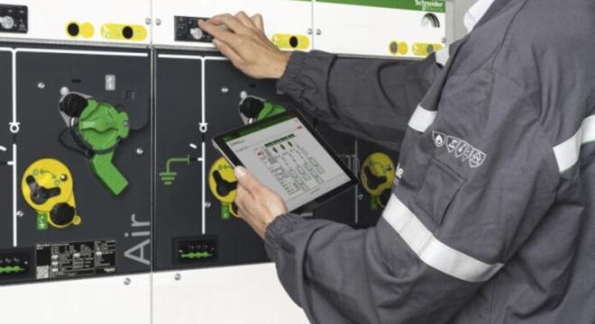 A Schneider Electric megoldásával építi a jövő hálózatát az E.ON