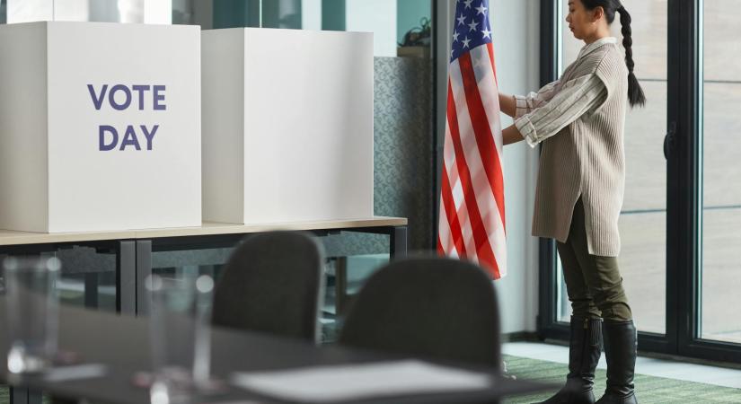 Választói igazolványt vezettetne be Trump