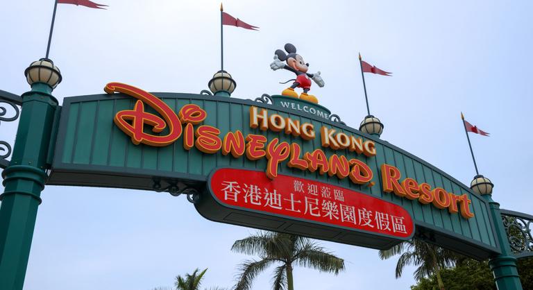 Meghalt egy férfi Disneylandben, miközben a Jégvarázs világában csónakázott