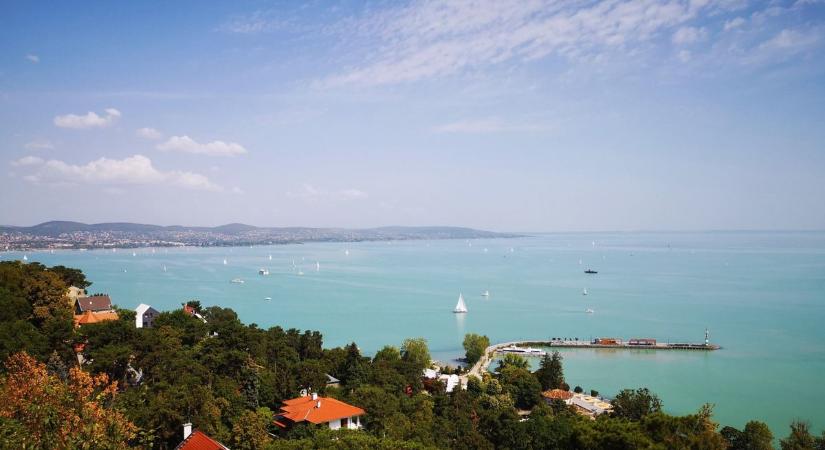 Ki, mit és hova építhet a Balatonnál? Más világ kezdődik a vízparton