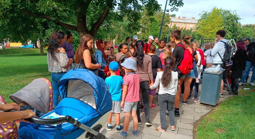 Kétszáz szegénynek jutott ebéd Debrecenben