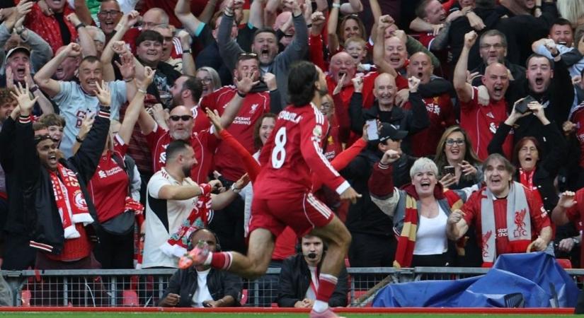 Szoboszlai Dominik hatalmas, 25 méteres bombagóljával vezet a Liverpool a csúcsrangadón! (VIDEÓ)