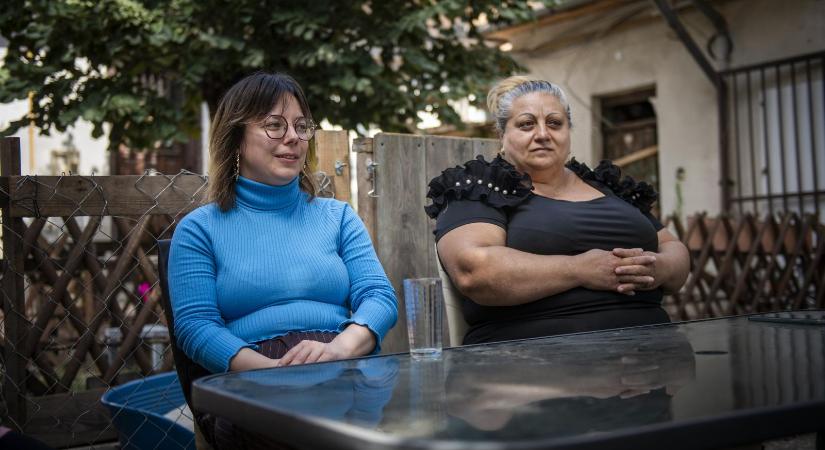 Nem engedhetik el az ügyfelek kezét – Magyarországon van kiút az utcán élő embereknek, de teljes erőből akarni kell a változást