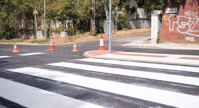 Elkészült a zebra a Hidegkúti úton