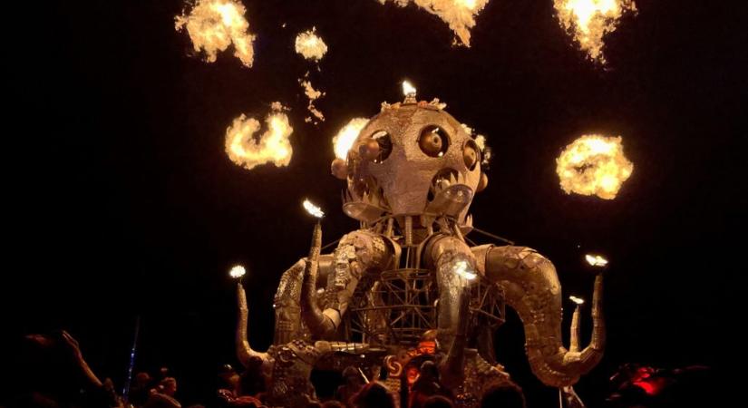 Vértócsába fagyva találtak rá egy férfi holttestére a Burning Man fesztiválon