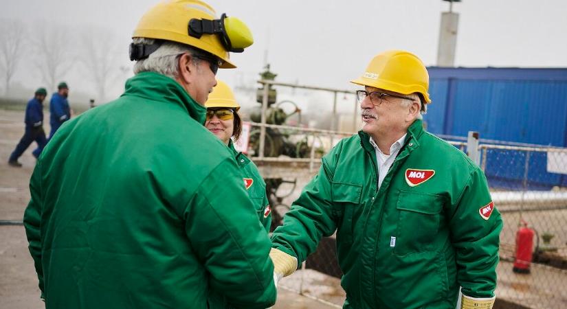 A tévénézők leválnának az orosz kőolajról, Hernádi Zsolt nem