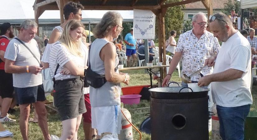 Tudta, hogy Tokaj-Hegyalja kapujában Ond vezérnek saját napja van?