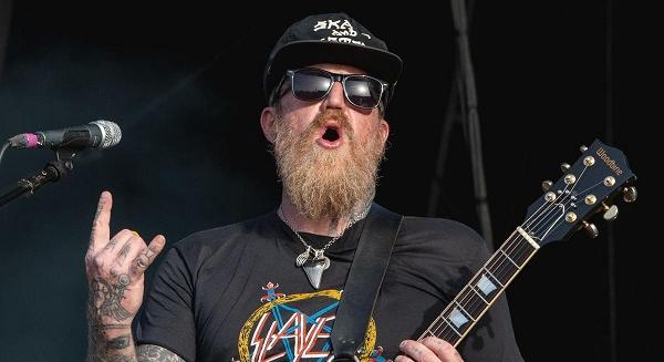 Újabb részletek derültek ki Brent Hinds haláláról