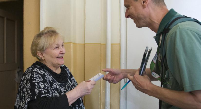 Karácsony: az uzsorások már beárazták a nyugdjíasok élelmiszer-utalványát