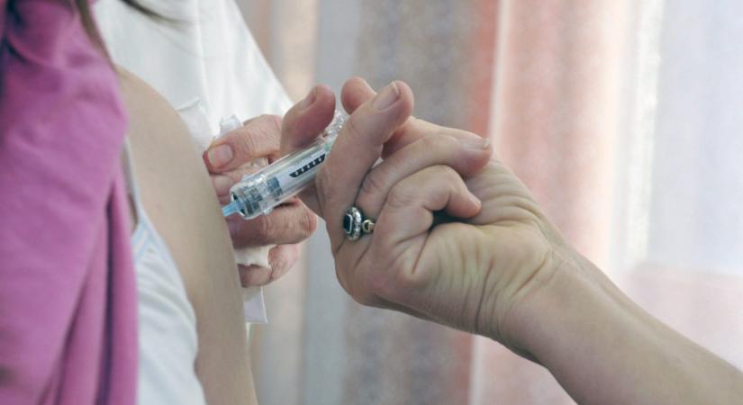Indul a HPV elleni kampány: a hetedik osztályosok ingyen kérhetnek védőoltást