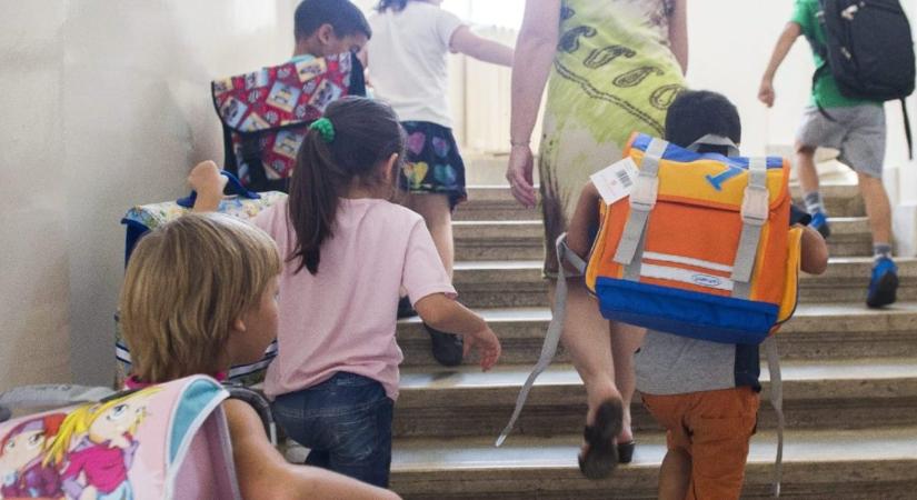 Elkezdődött az iskola, jönnek a betegségek – itt egy gyerekszoba trükk a szakértőtől, hogy elkerüld