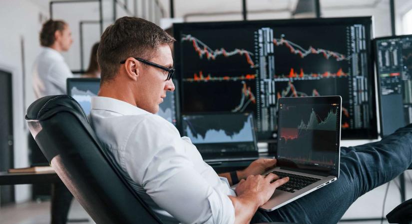 Négyszer gyorsabban vásárolják fel a Bitcoint, mint ahogy a bányászok képesek azt kitermelni