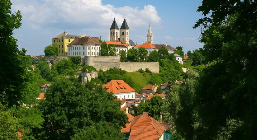Veszprém vármegye épített öröksége az Országos topográfiai program fókuszában