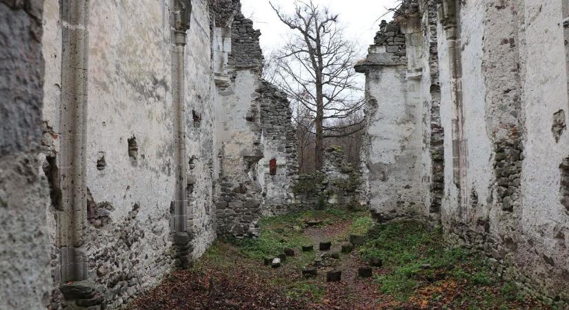 Megóvják a hétszáz éves pálos kolostort