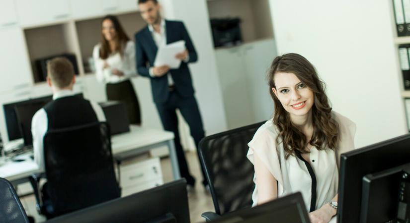 Profession.hu: a kisgyermekes szülők biztos munkahelyet keresnek, cserébe motivált munkavállalókként számíthatnak rájuk a cégek