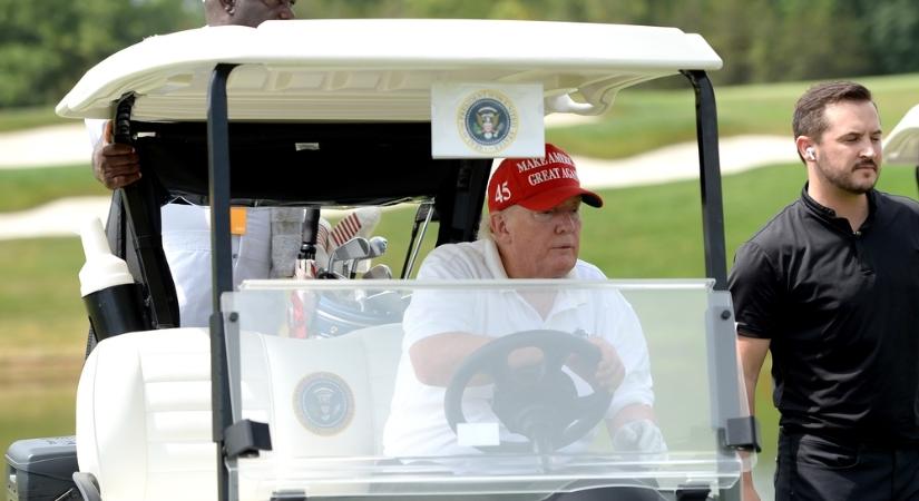 Donald Trump él és virul!  Kép