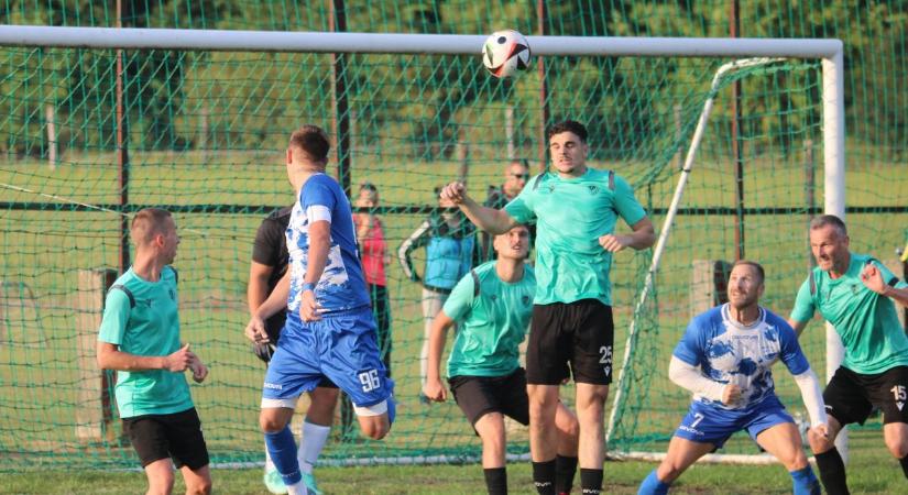 Parázs meccset nyert a Tengelic, otthon bukott az MK-főtáblás Mórágy (galéria)