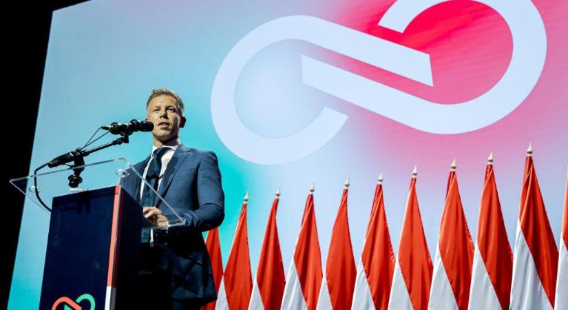 Belsős DK-levelezést tett közzé Magyar Péter, a DK szerint a tiszás aktivisták fenyegetik a jelöltjeiket