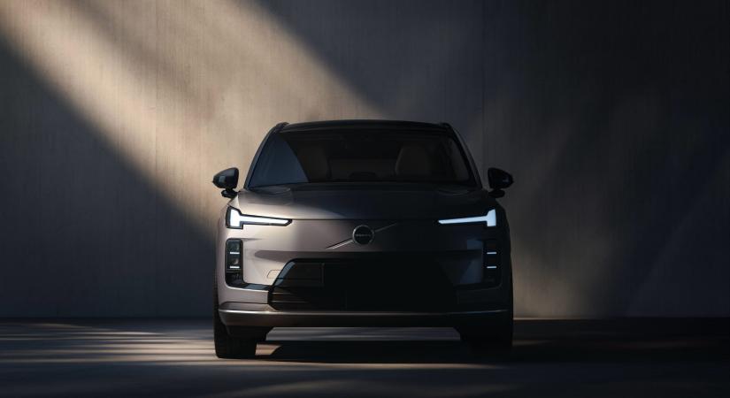 Európába hozza a Volvo a 200 kilométeres plug-in hibridjét