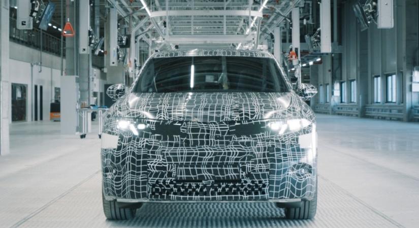 Bruttó 430-490 ezer forintos alapbérrel keres új munkatársakat a debreceni BMW-gyár
