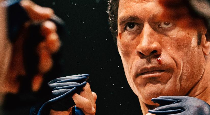 Magyar szinkronos előzetest kapott a Dwayne Johnson főszereplésével készült MMA-film