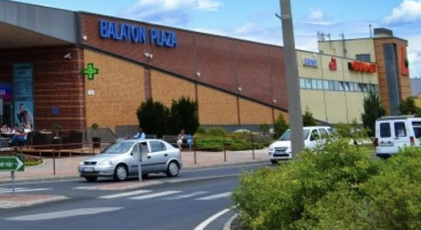 Újabb bevásárlóközpontját újította fel az Indotek Group