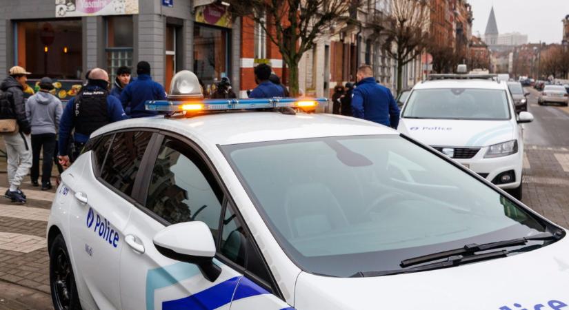 „Brüsszelben nincsen semmi látnivaló, csak bizonyos részeken lövöldöznek a migránsok”