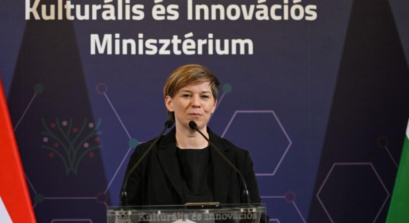 Varga-Bajusz Veronika: a szakképzés után azok a diákok, "akik kilépnek a munkaerőpiacra a munkáshitellel tudják megkezdeni a karrierjüket"