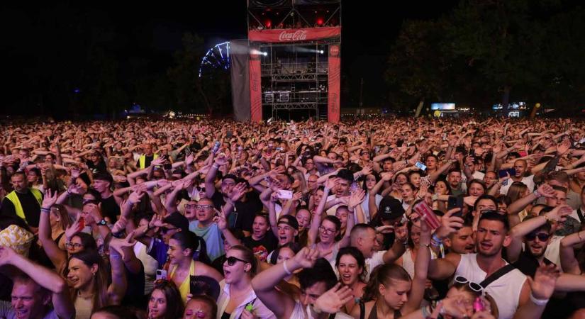Felrobbant a TikTok a szegedi fiú SZIN-es táncától, Manuel se hagyta szó nélkül a produkciót