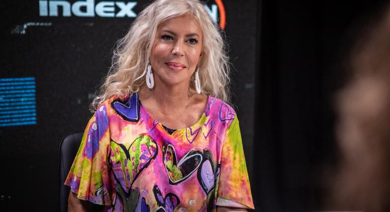 „Az AI barátnőt is meg lehet hackelni, és így manipulálhatnak minket, nem is vesszük észre”