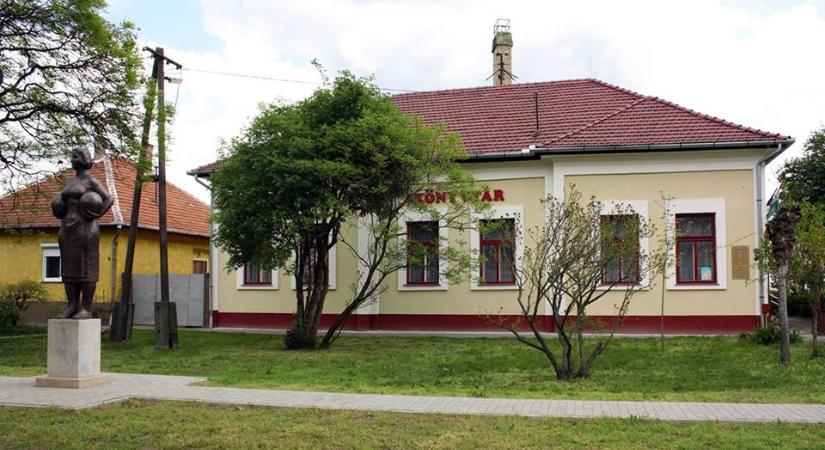 Szeptembertől ismét egész napos nyitvatartással várja olvasóit a könyvtár