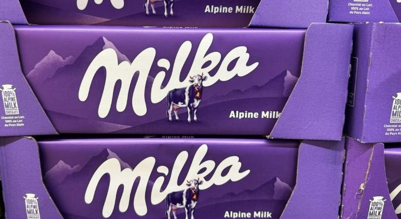 Ez már sok: úgy drágult a Magyarországon is nagy kedvenc csokoládé, hogy közben kisebb lett – elegük lett, bíróságra mennek a németek