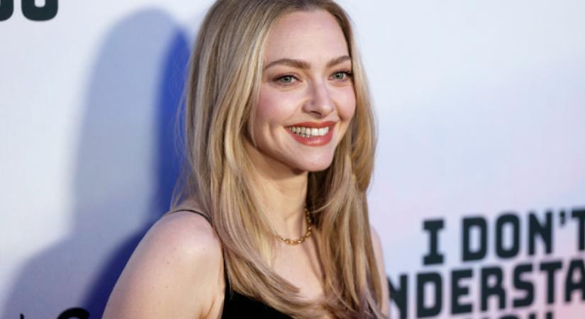 Amanda Seyfried a Velencei Filmfesztivál legtrendibb sztárjaként vonult fel