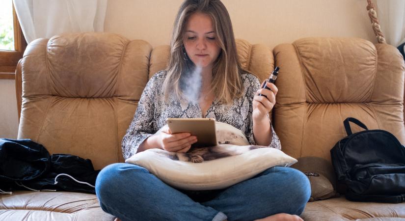 Az e-cigarettázás visszafordíthatatlan károkat okozhat a gyerekek egészségében, figyelmeztetnek orvosok