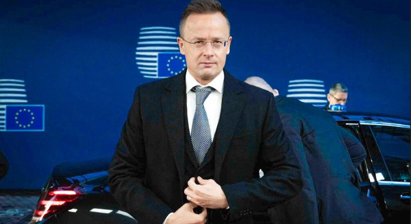 Szijjártó Péter: Minden nap dolgozni kell az alacsony rezsiárakért  videó