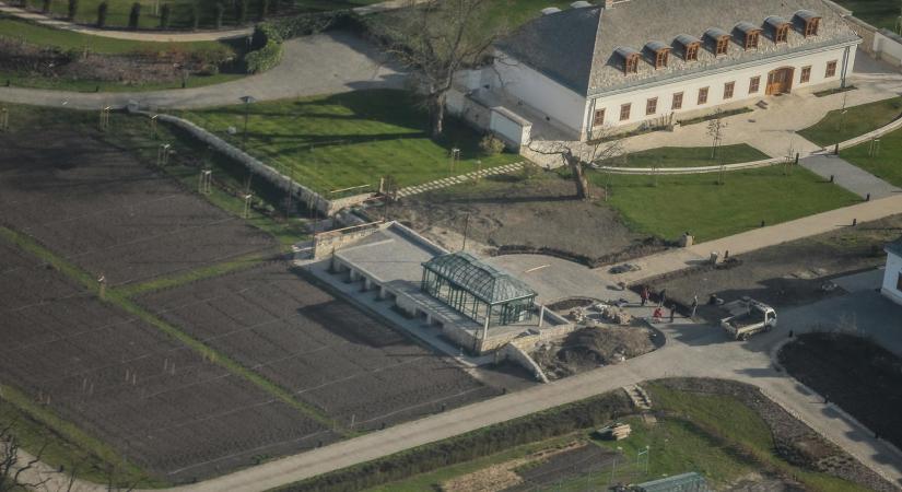 Hatvanpusztáról beszélnek már New Yorkban is