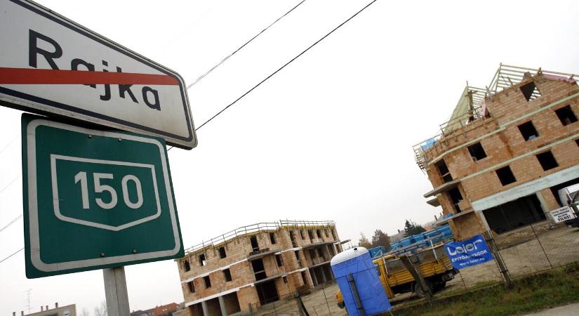 Jóval drágább lesz Pozsonyból Rajkára költözni, az önkormányzat milliókat kér az új lakóktól