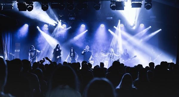 Őszi ravatal: Dupla Thy Catafalque, Boru, Årabrot koncertek október 10-11-én az A38 Hajón
