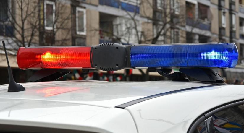 Kábítószer a kontaktlencse helyén, két férfire csapott le a Delta