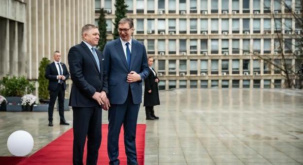 Rendkívüli csúcstalálkozók Kínában: már a szlovák kormányfő és a szerb elnök is odautazik