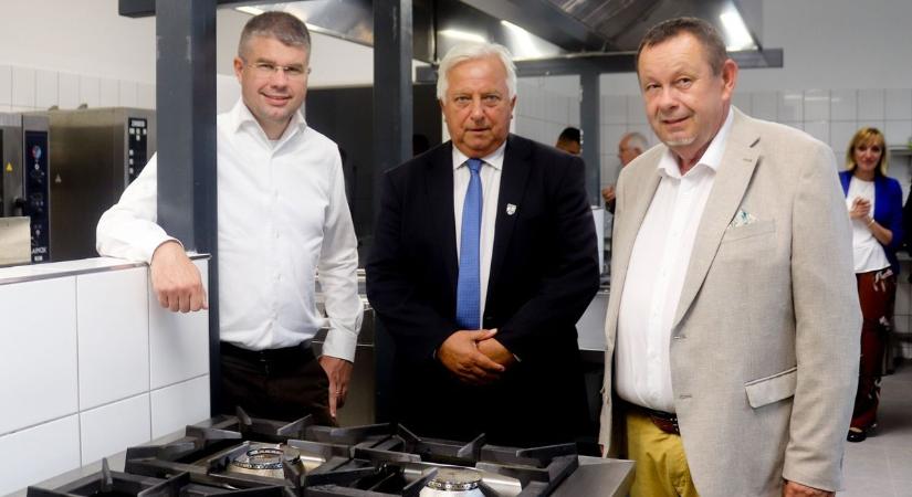 Celldömölk új konyhával erősíti szociális ellátását