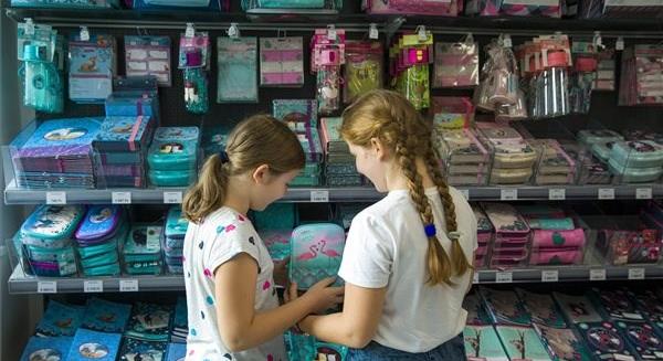 A KSH szerint ennyibe kerül gyerekenként az iskolakezdés