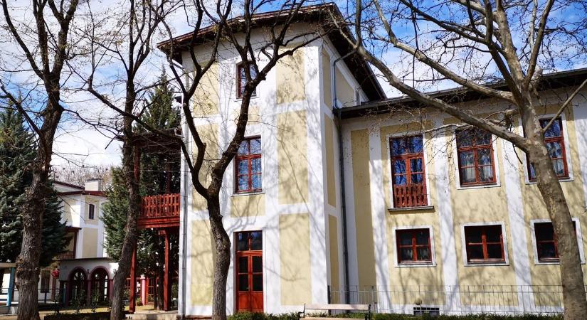 Ápolóktól a turizmusig – elindulnak a Debreceni Egyetem képzései Siófokon