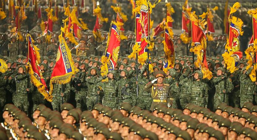 Mintegy 2000 észak-koreai katona vesztette életét a harcokban a dél-koreai hírszerzés szerint