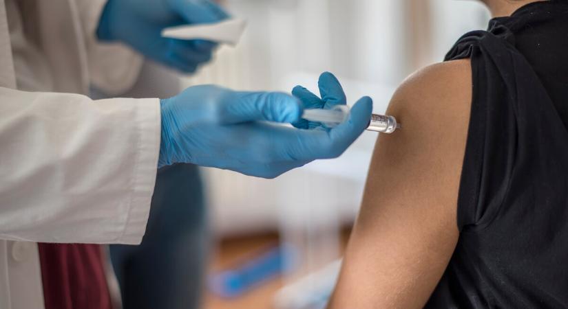 Indul a HPV elleni kampány: a hetedik osztályosok ingyen kérhetnek védőoltást