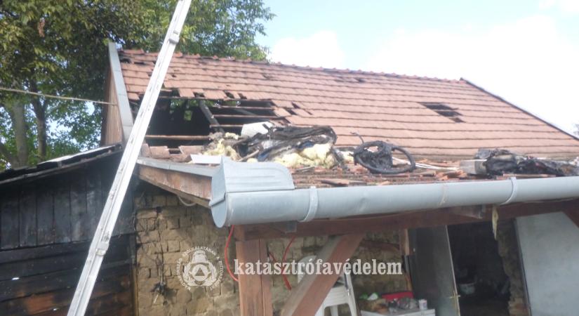 Egy tároló égett Jászapátiban