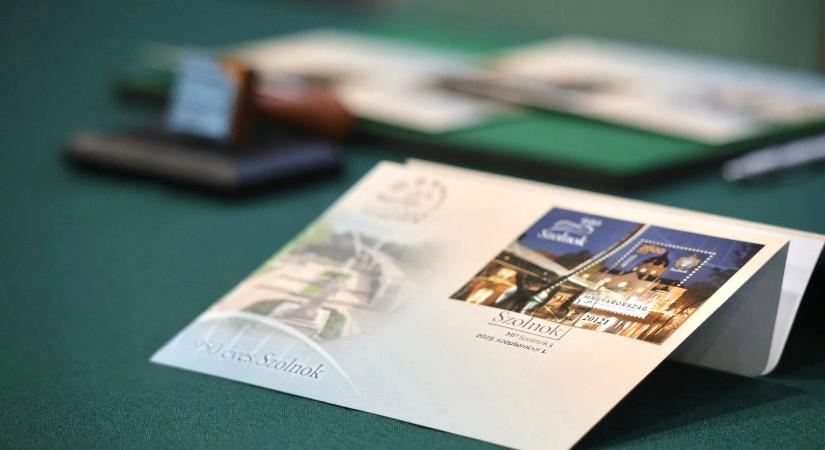Különleges bélyeggel ünnepli Szolnok a város első írásos említésének 950. évfordulóját